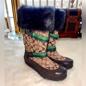 Coach snow boots size 10.